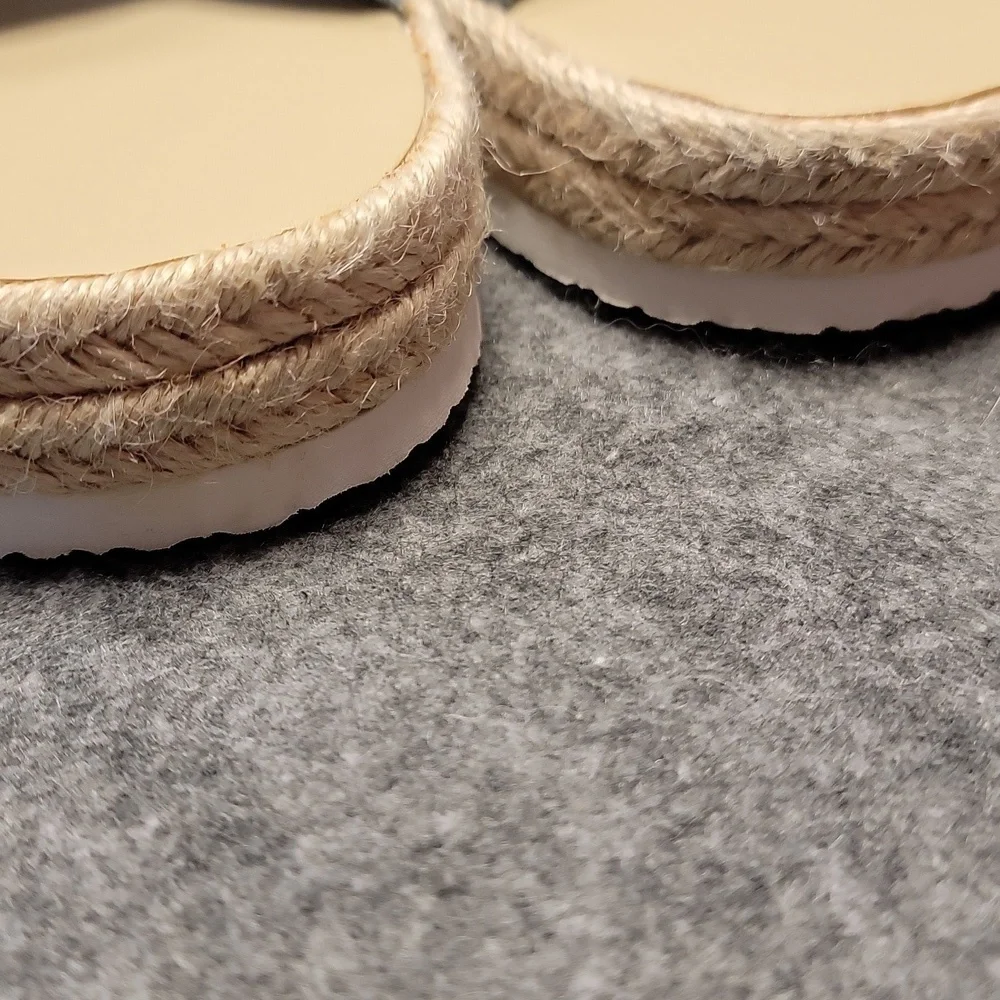 Final Price Hollister Platform Slides